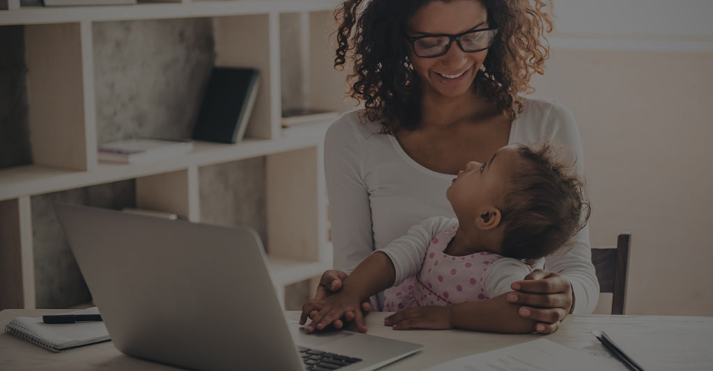 4 Ways Breastfeeding Affects Your Body: Know What to Expect! 1. Your Breasts May Leak - A Lot! 2. Breastfeeding May Help You Lose Your Pregnancy Weight 3. Your Breasts May Be Lopsided 4. You Might Experience Intense Hormone Changes